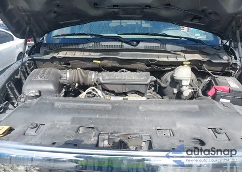 2010 Dodge Ram 1500 Slt/Sport/Trx from USA, damaged, VIN 1D7RB1GP7AS105169